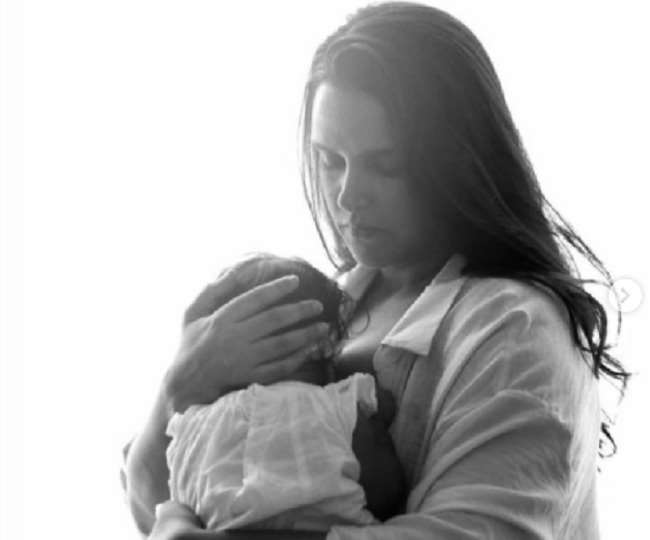 Neha-Dhupias-man-asks-for-breastfeeding-video