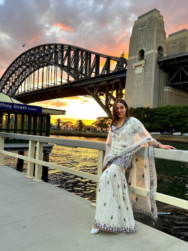 A peek into sara Ali khan Sydney Trip