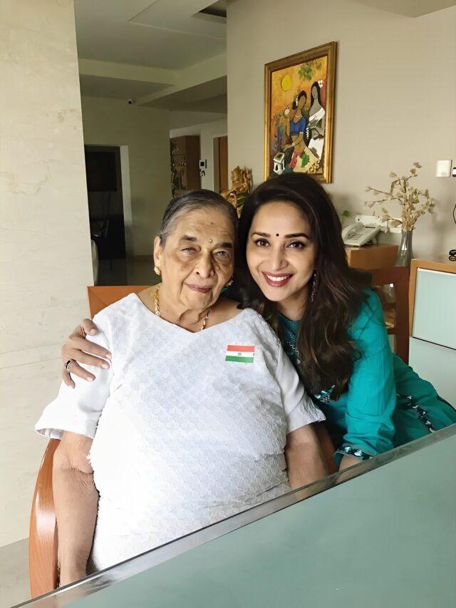 Madhuri Dixit Mother Death